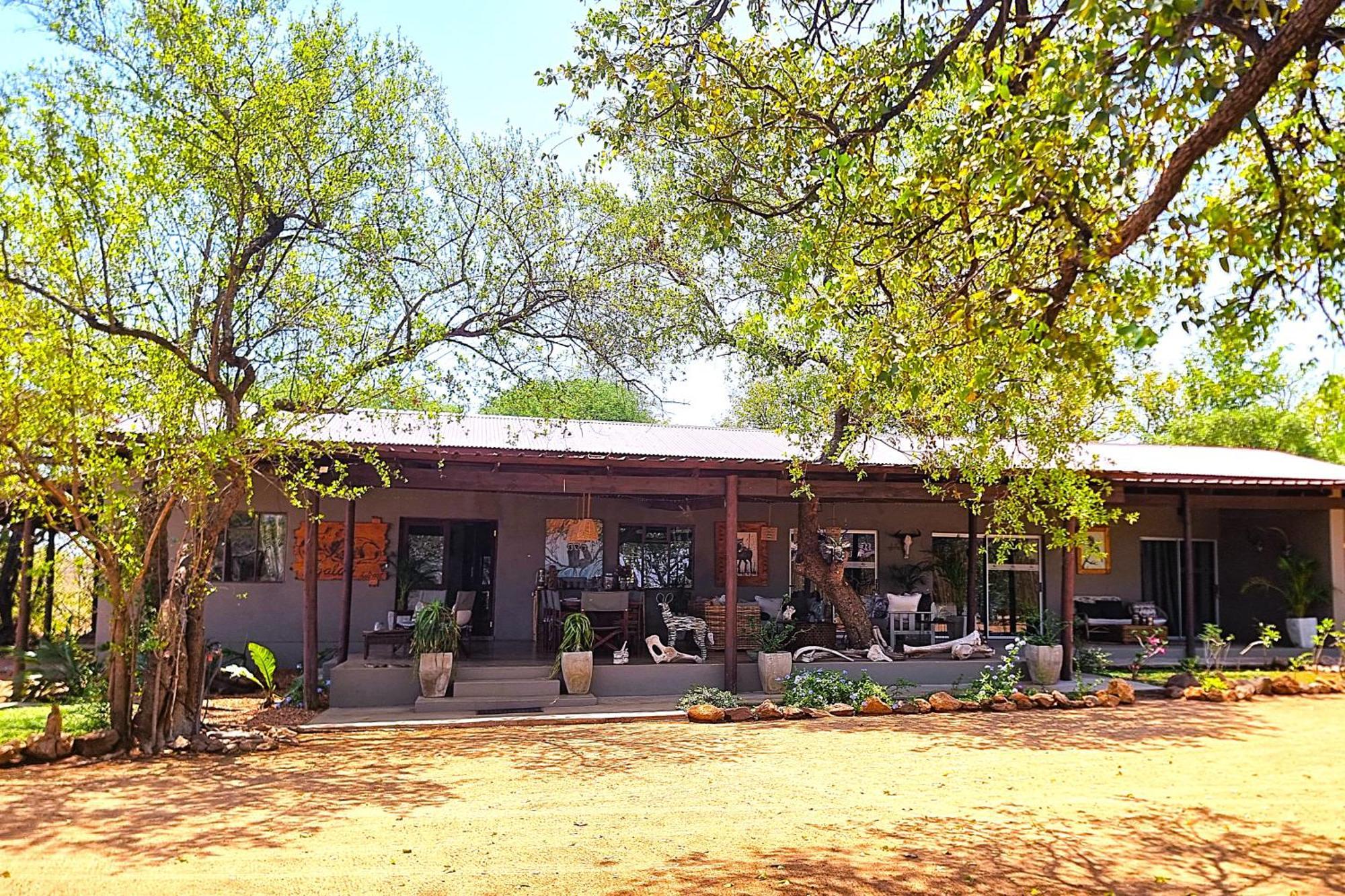 Hotel Ngalali Retreat Grietjie Game Reserve Esterno foto
